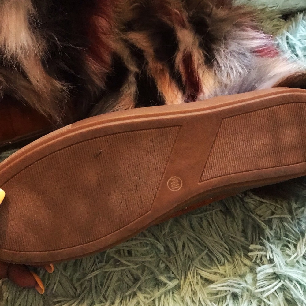 Boots - Picture 2 of 4